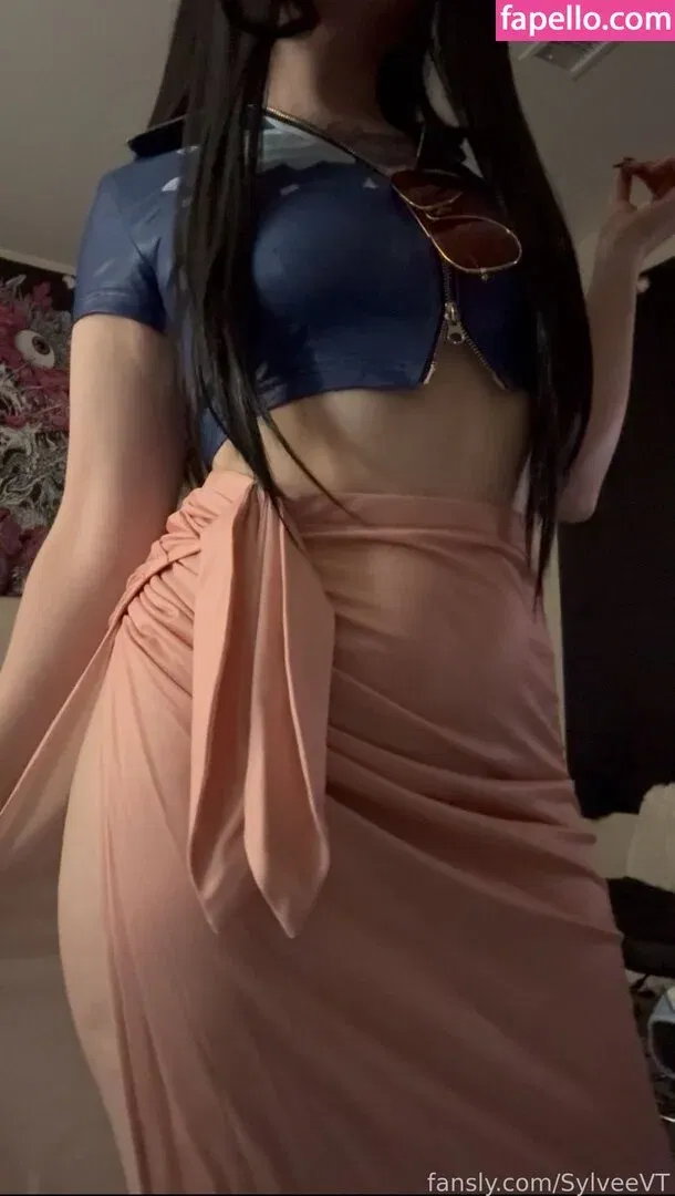 SylveeVT Onlyfans Photo Gallery 