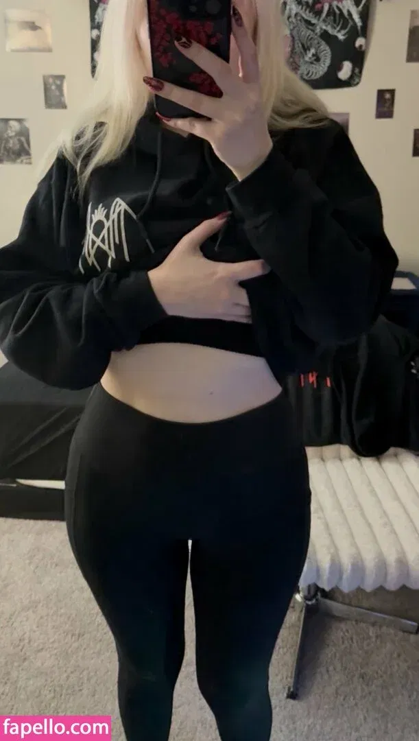 SylveeVT Onlyfans Photo Gallery 