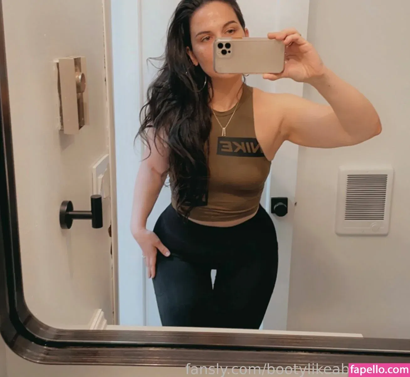 bootylikeabackroad Onlyfans Photo Gallery 