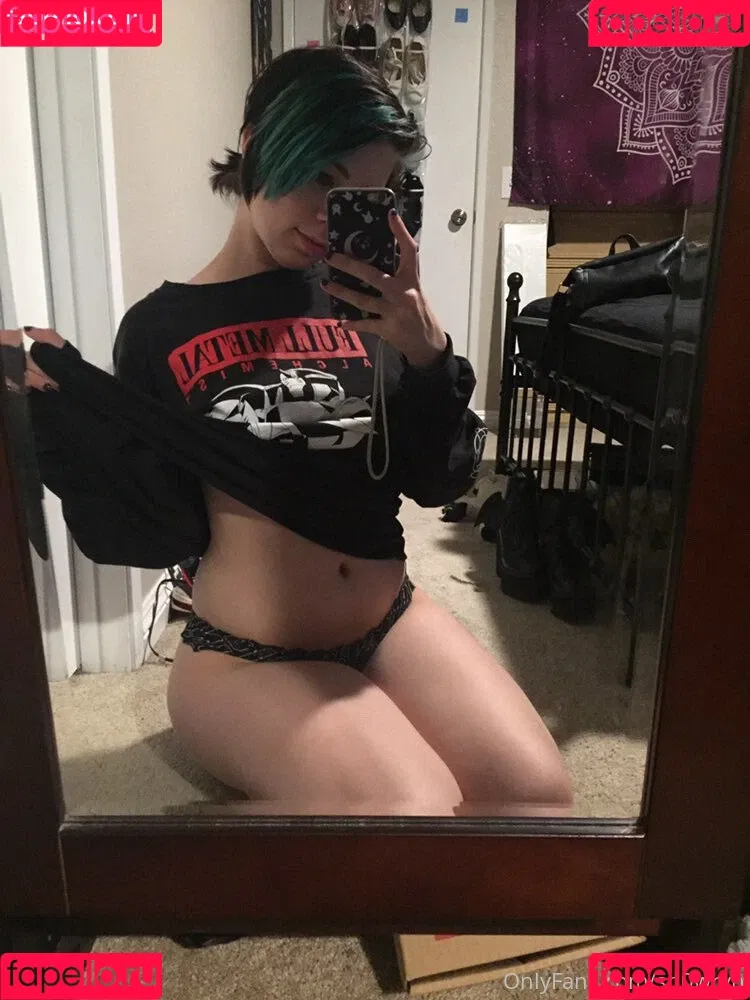 Sn0wryn Onlyfans Photo Gallery 