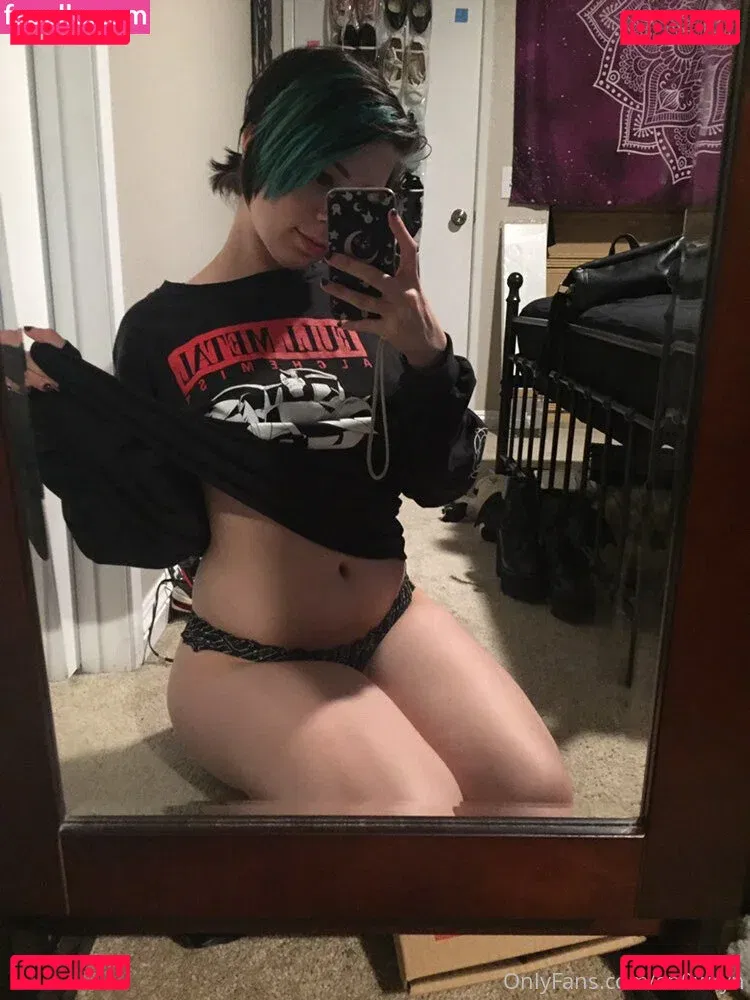 Sn0wryn Onlyfans Photo Gallery 