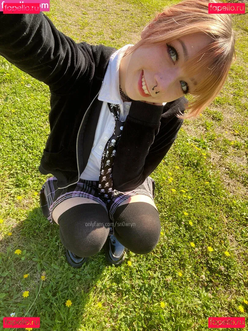 Sn0wryn Onlyfans Photo Gallery 