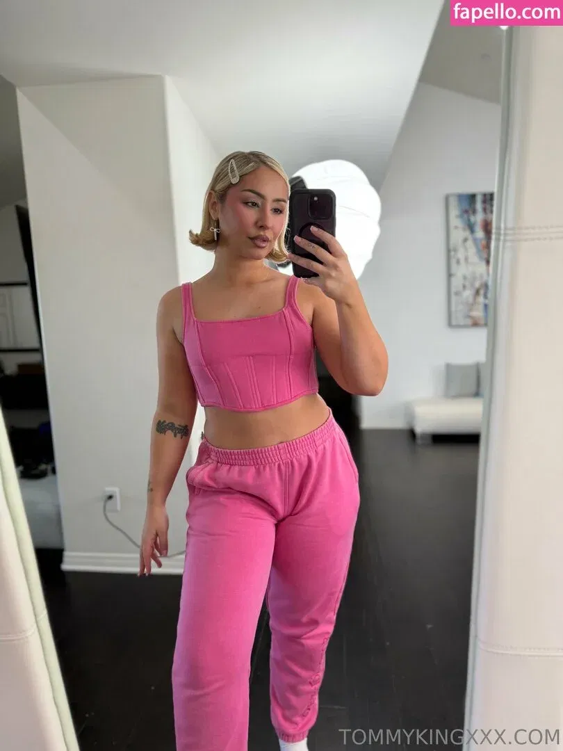 tommykingfree Onlyfans Photo Gallery 