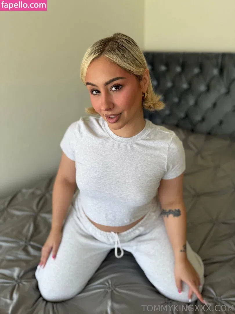 tommykingfree Onlyfans Photo Gallery 