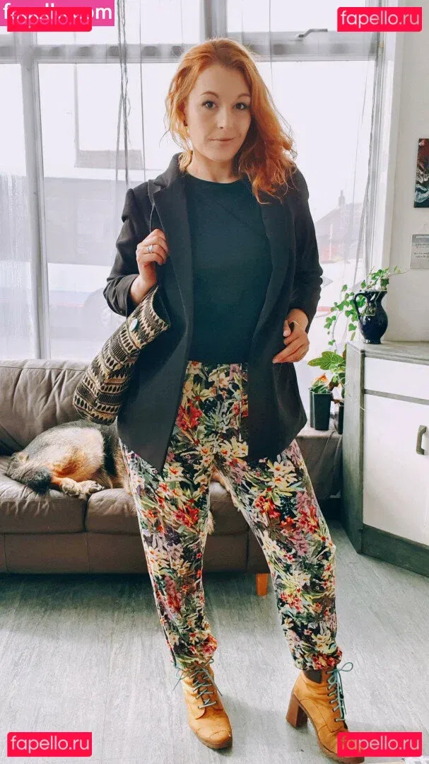 Somethingnotsilly Onlyfans Photo Gallery 