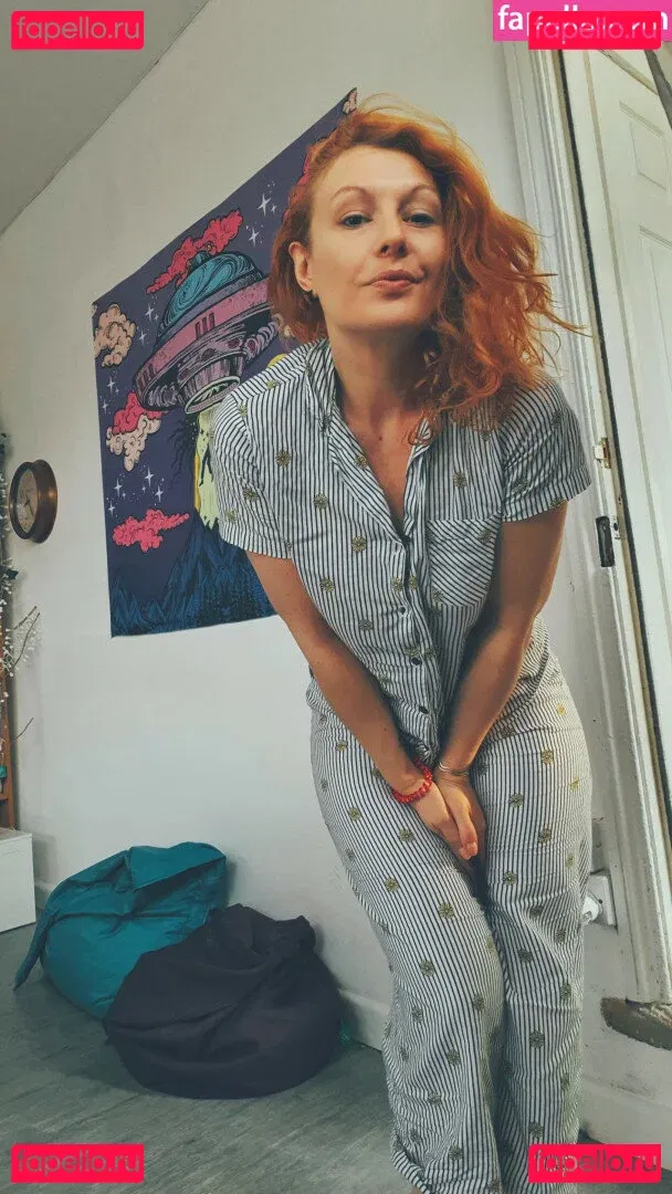 Somethingnotsilly Onlyfans Photo Gallery 