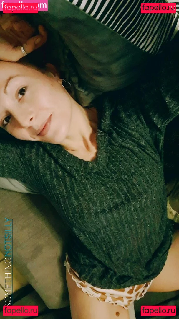 Somethingnotsilly Onlyfans Photo Gallery 