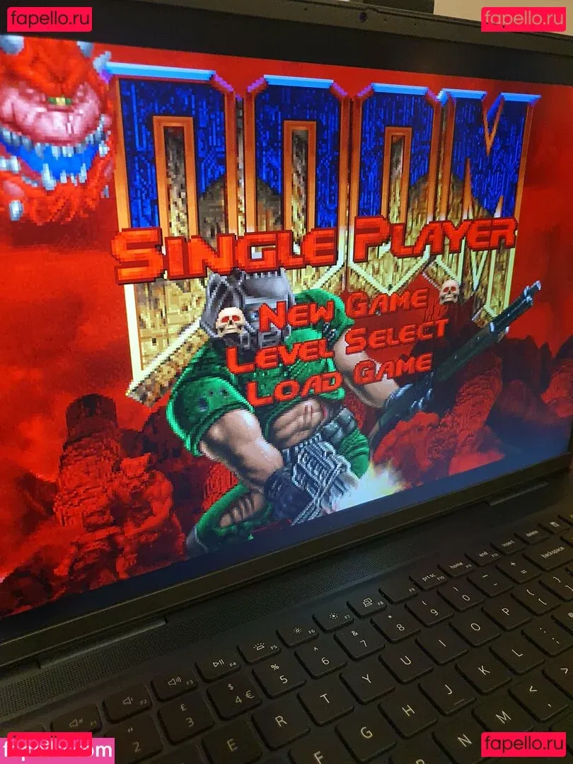 Somethingnotsilly Onlyfans Photo Gallery 