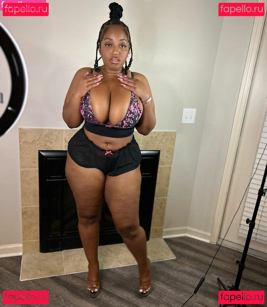 brownbodii / brownbodii_ Onlyfans Photo Gallery 