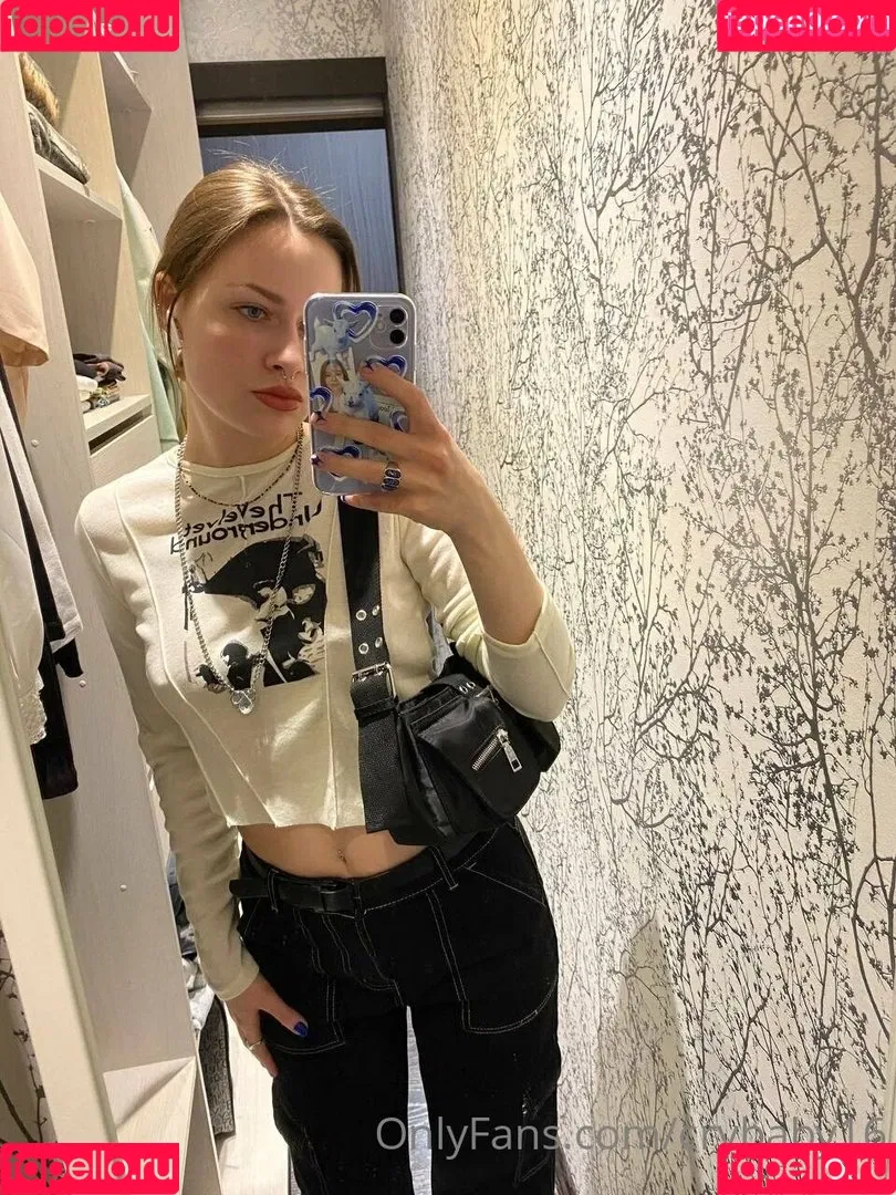 Dasha Onlyfans Photo Gallery 