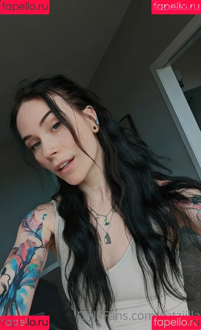 Catziilla Onlyfans Photo Gallery 