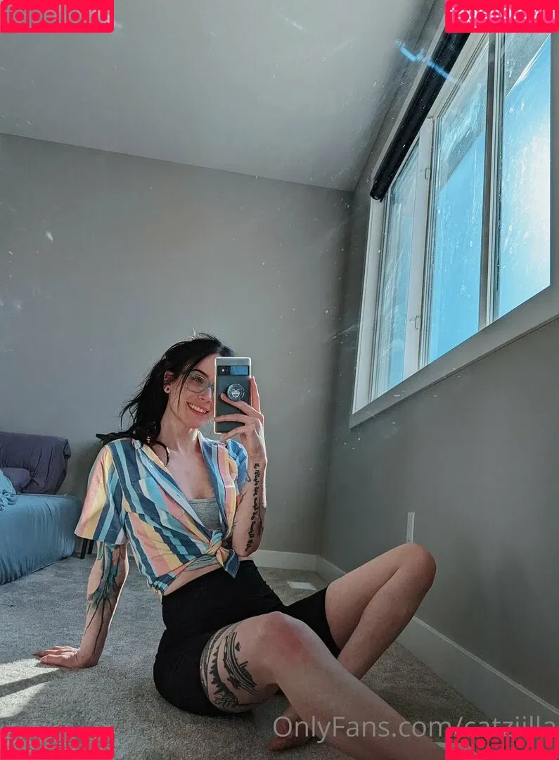 Catziilla Onlyfans Photo Gallery 