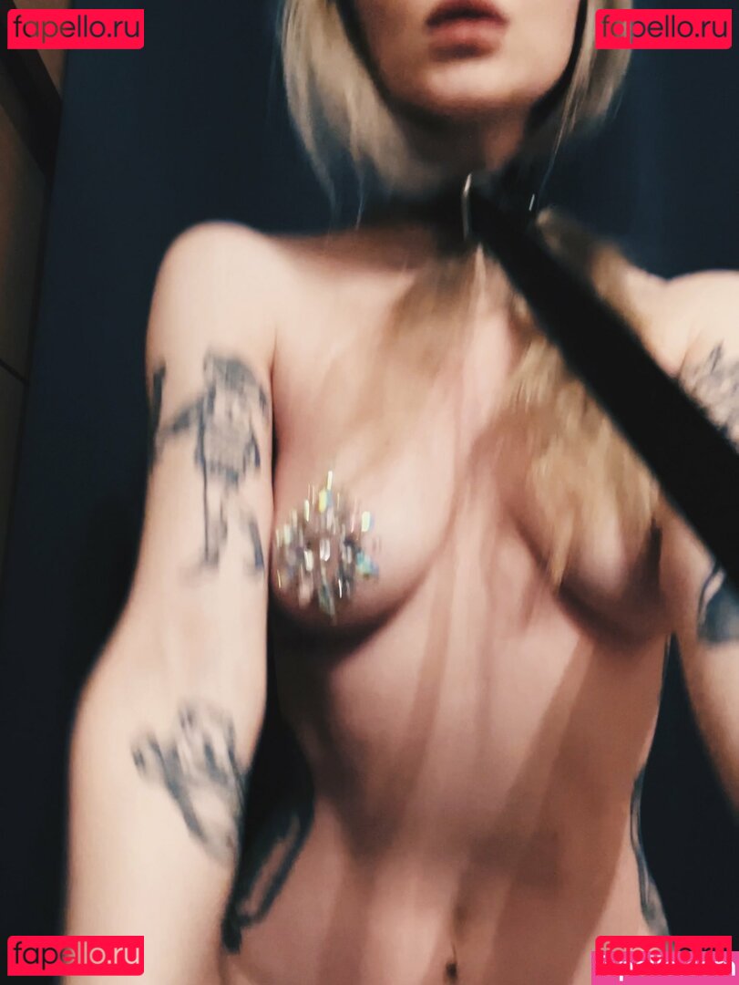 skyestone9 / stone_bramble / stonebramble Onlyfans Photo Gallery 