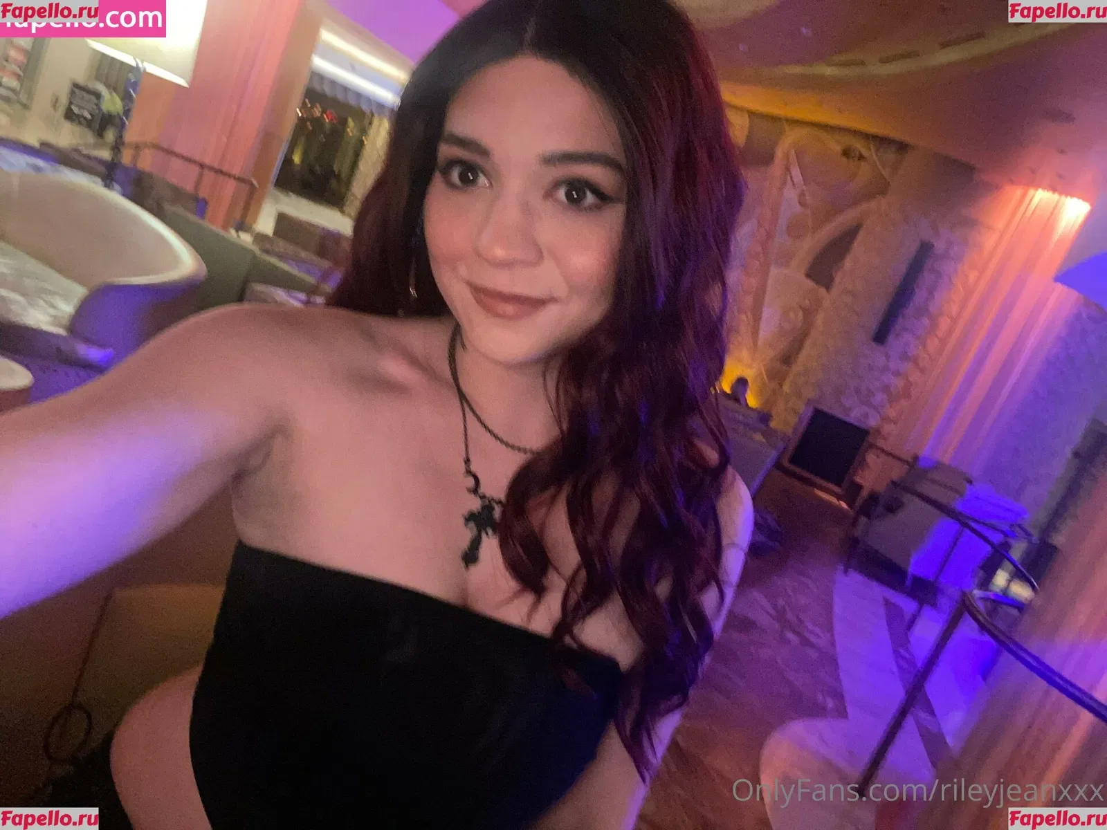Riley Jean Onlyfans Photo Gallery 