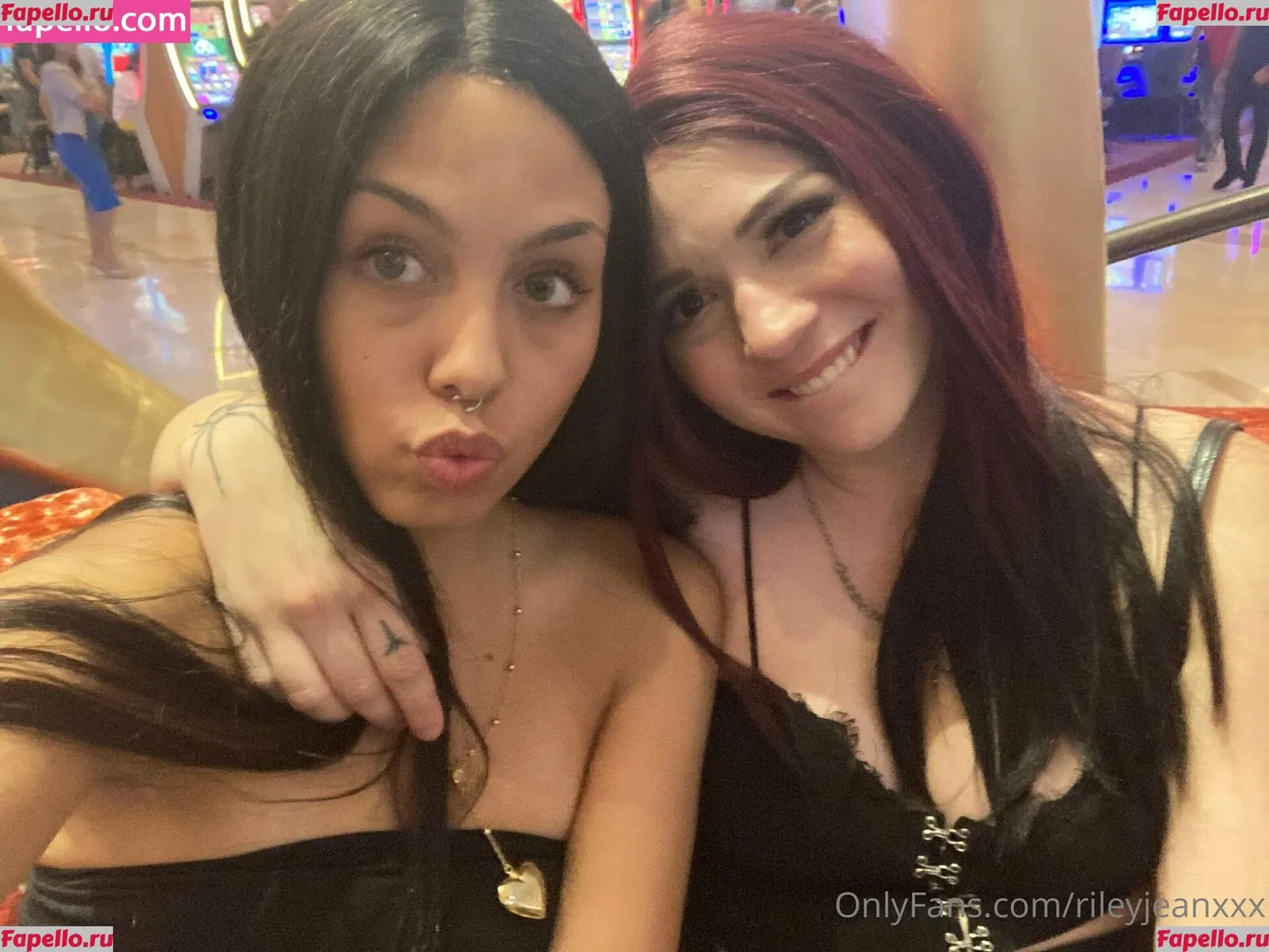 Riley Jean Onlyfans Photo Gallery 