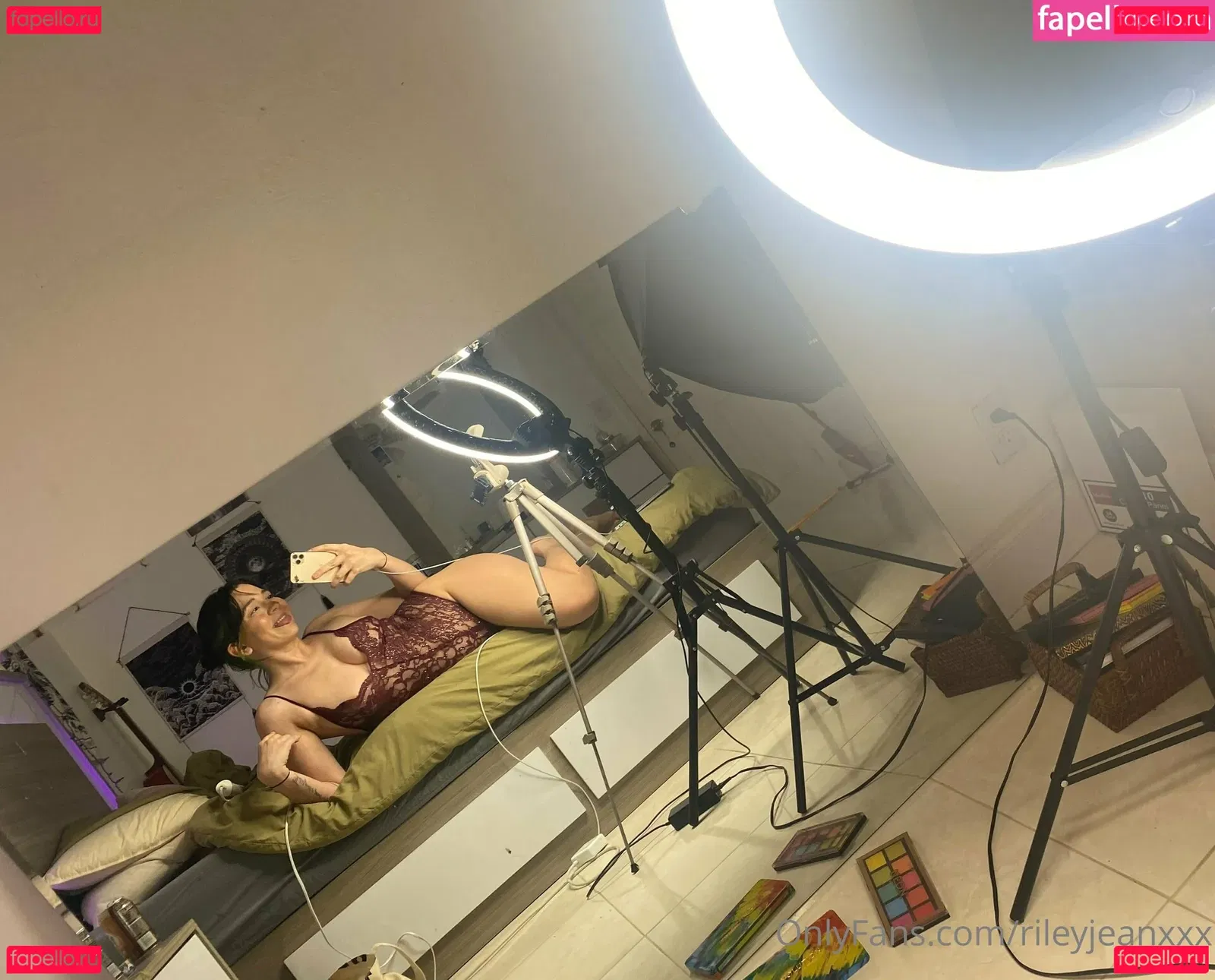 Riley Jean Onlyfans Photo Gallery 