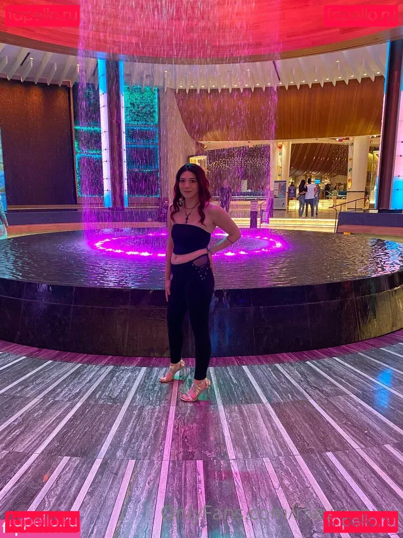 Riley Jean Onlyfans Photo Gallery 