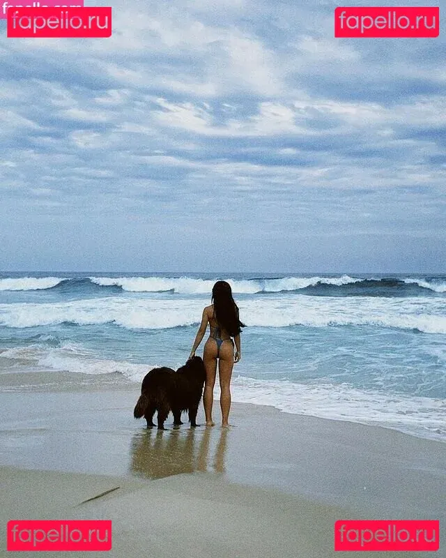 Rafa Kalimann Onlyfans Photo Gallery 