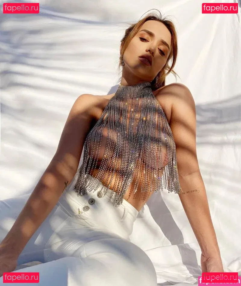 Rafa Kalimann Onlyfans Photo Gallery 