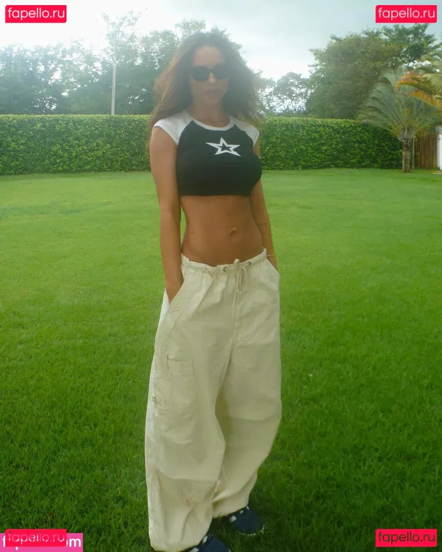 Rafa Kalimann Onlyfans Photo Gallery 