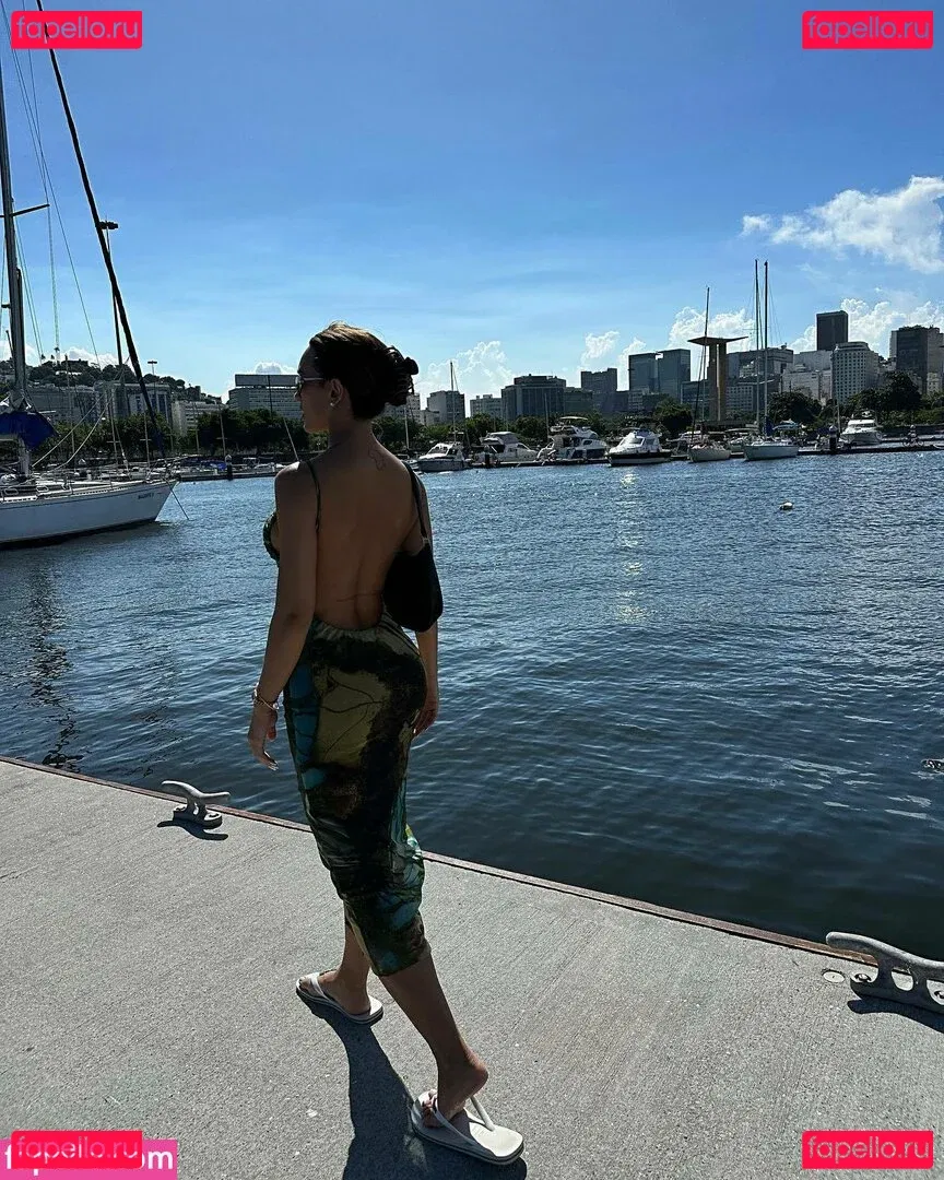 Rafa Kalimann Onlyfans Photo Gallery 