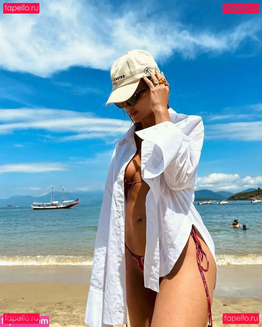 Rafa Kalimann Onlyfans Photo Gallery 