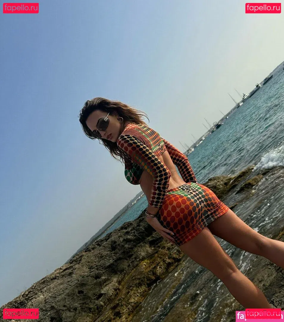 Rafa Kalimann Onlyfans Photo Gallery 