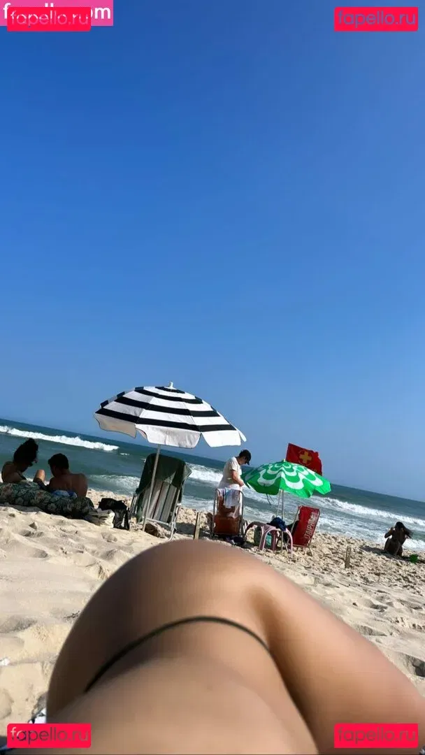 Rafa Kalimann Onlyfans Photo Gallery 