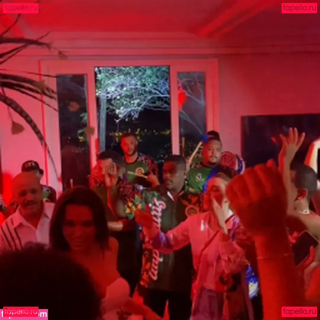 Rafa Kalimann Onlyfans Photo Gallery 