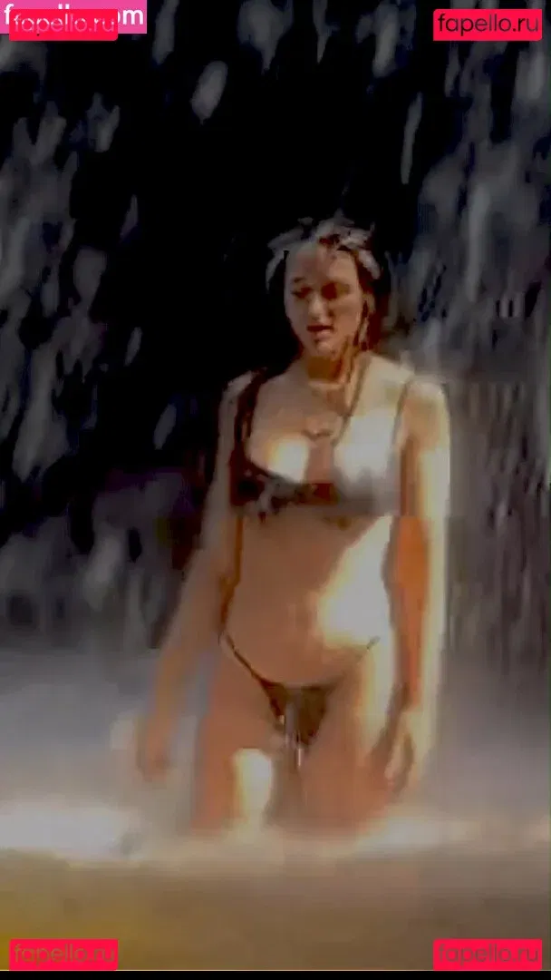 Rafa Kalimann Onlyfans Photo Gallery 