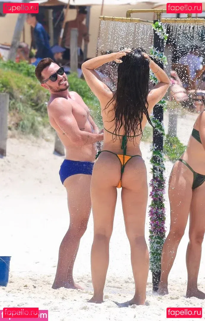 Rafa Kalimann Onlyfans Photo Gallery 