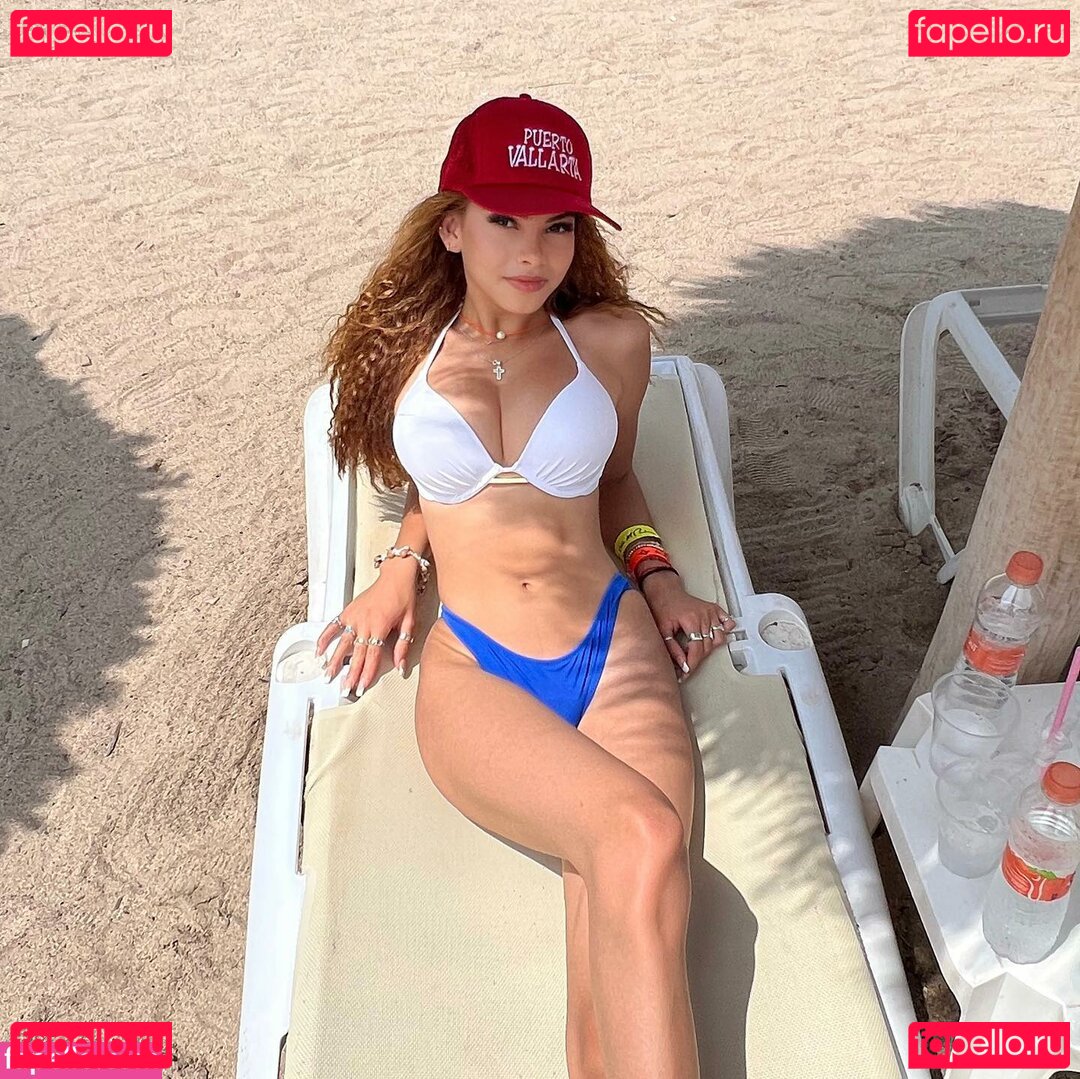 Valeria Marquez / g0dd3ssval / valmmar Onlyfans Photo Gallery 