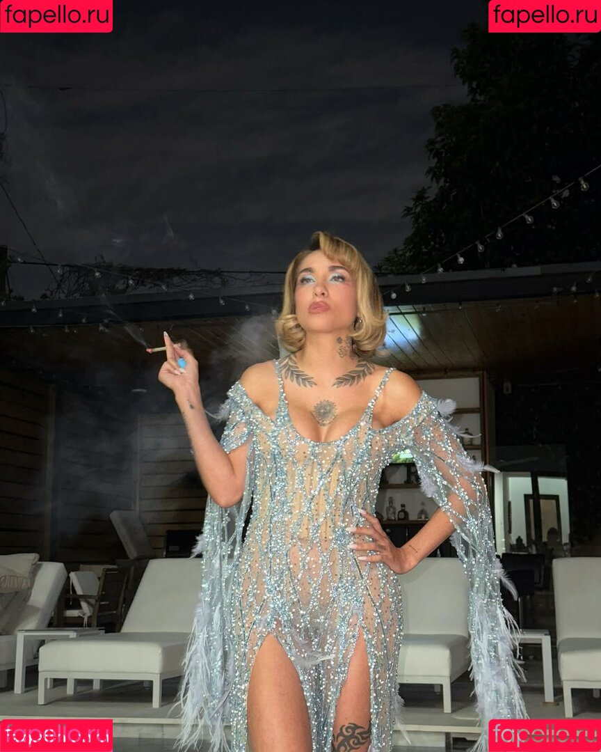 Maria Becerra Onlyfans Photo Gallery 