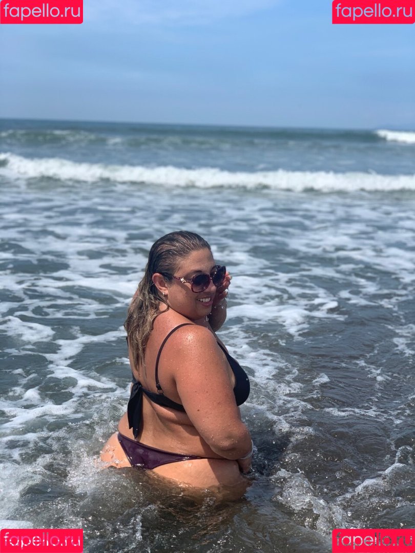 Ann Carvecson Onlyfans Photo Gallery 