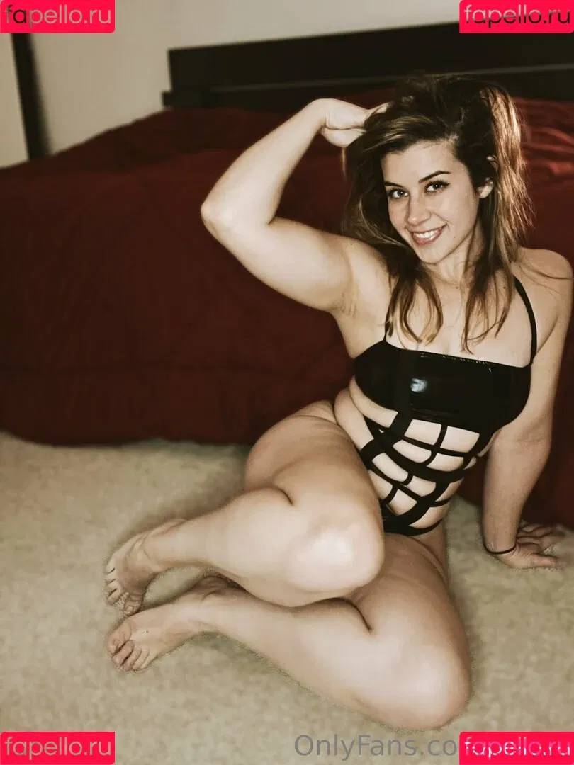 Elspeth Eastman Onlyfans Photo Gallery 