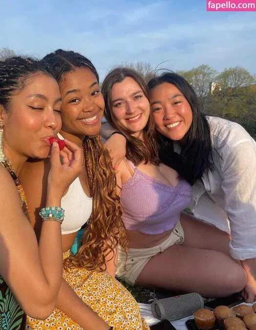 Chessie Onlyfans Photo Gallery 