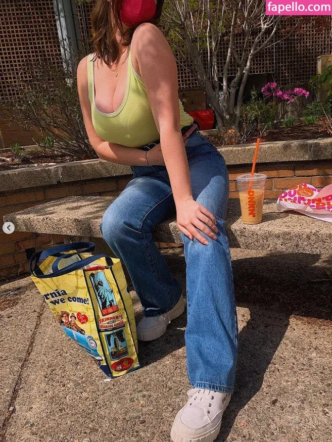 Chessie Onlyfans Photo Gallery 