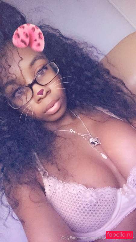 angelknivez Nude Onlyfans Photo 8