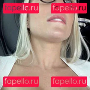 Lana Athena Onlyfans Photo Gallery 