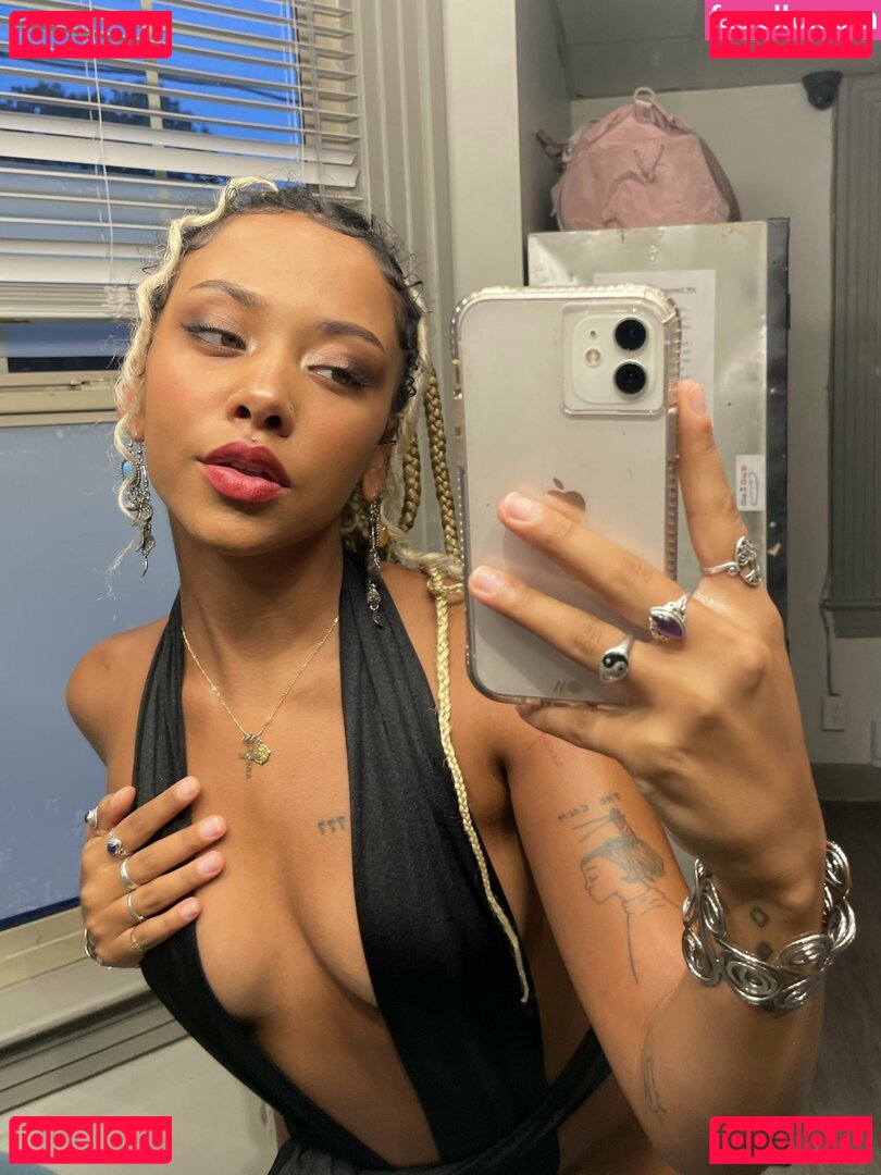 SensualSided Onlyfans Photo Gallery 