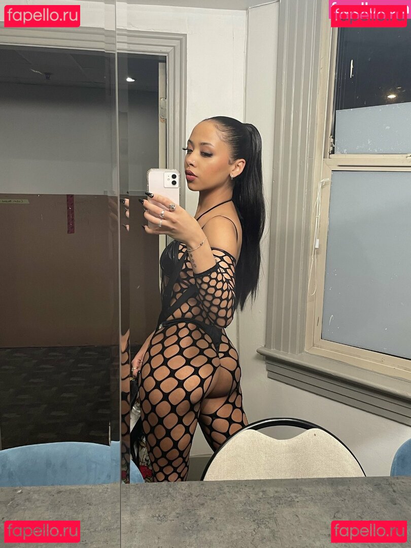 SensualSided Onlyfans Photo Gallery 