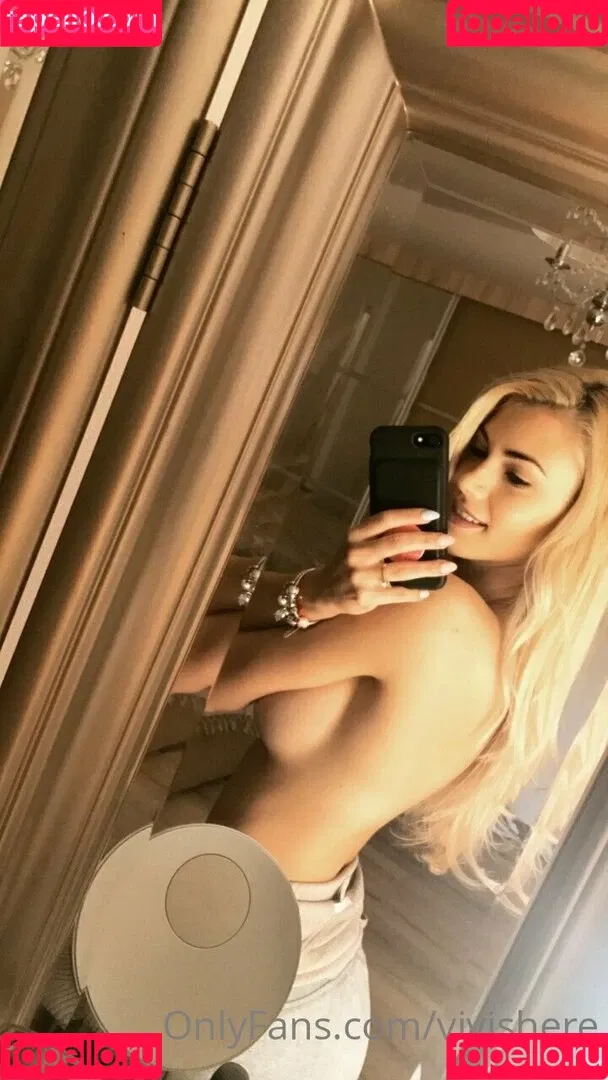 Vivianishere Onlyfans Photo Gallery 