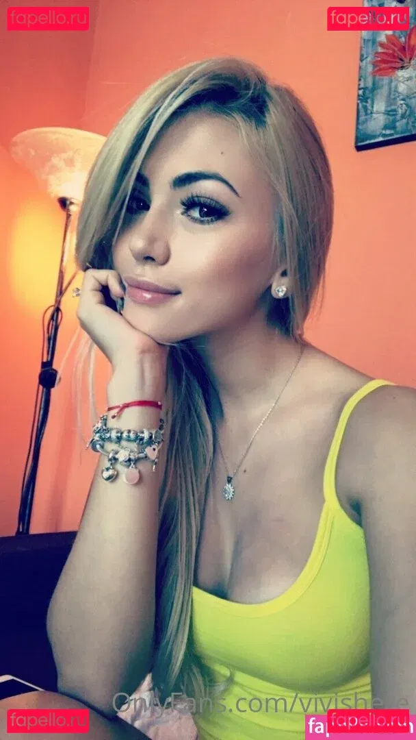 Vivianishere Onlyfans Photo Gallery 