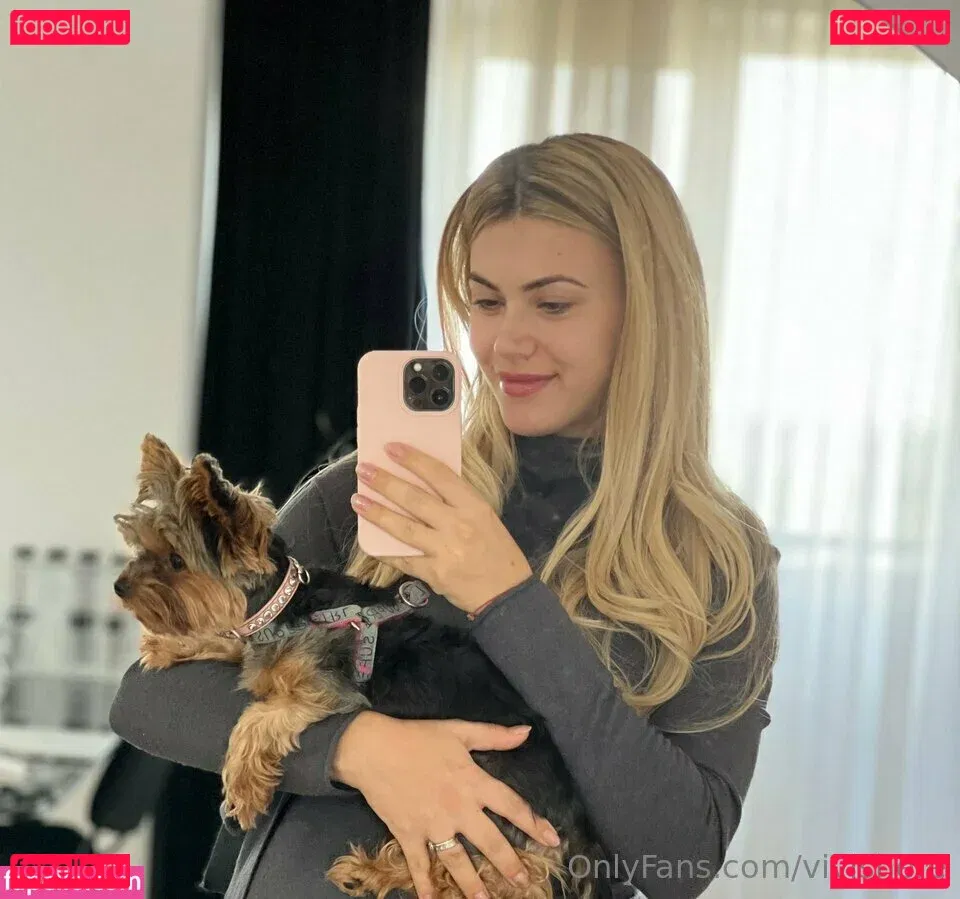 Vivianishere Onlyfans Photo Gallery 