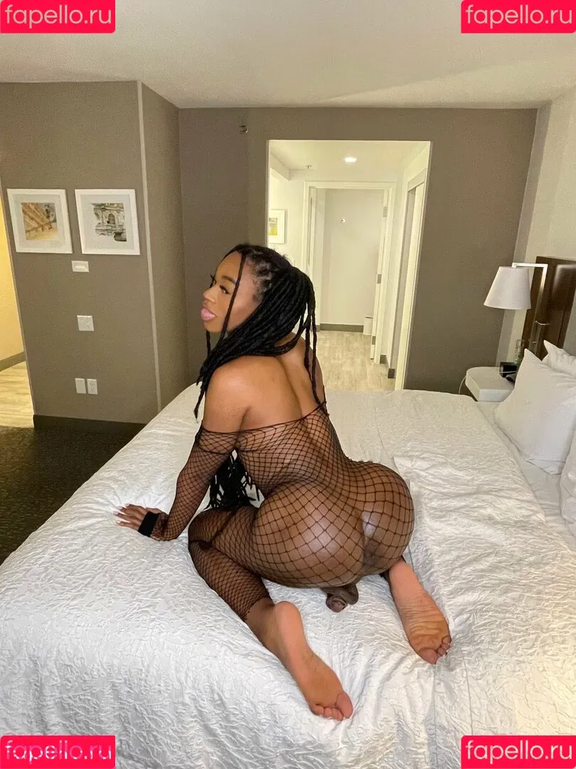 Tikythedoll Onlyfans Photo Gallery 