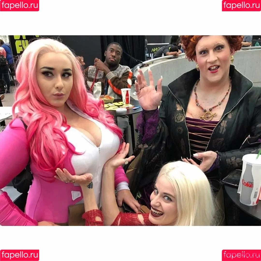 Emma Onlyfans Photo Gallery 