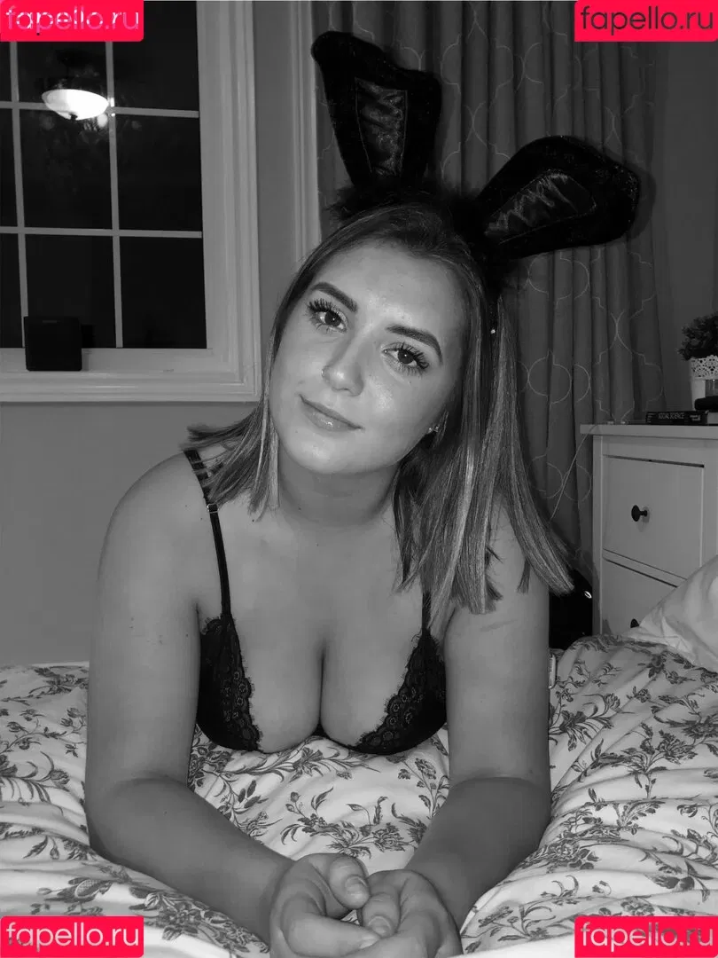 Emma Onlyfans Photo Gallery 