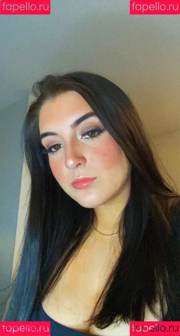 Emma Onlyfans Photo Gallery 