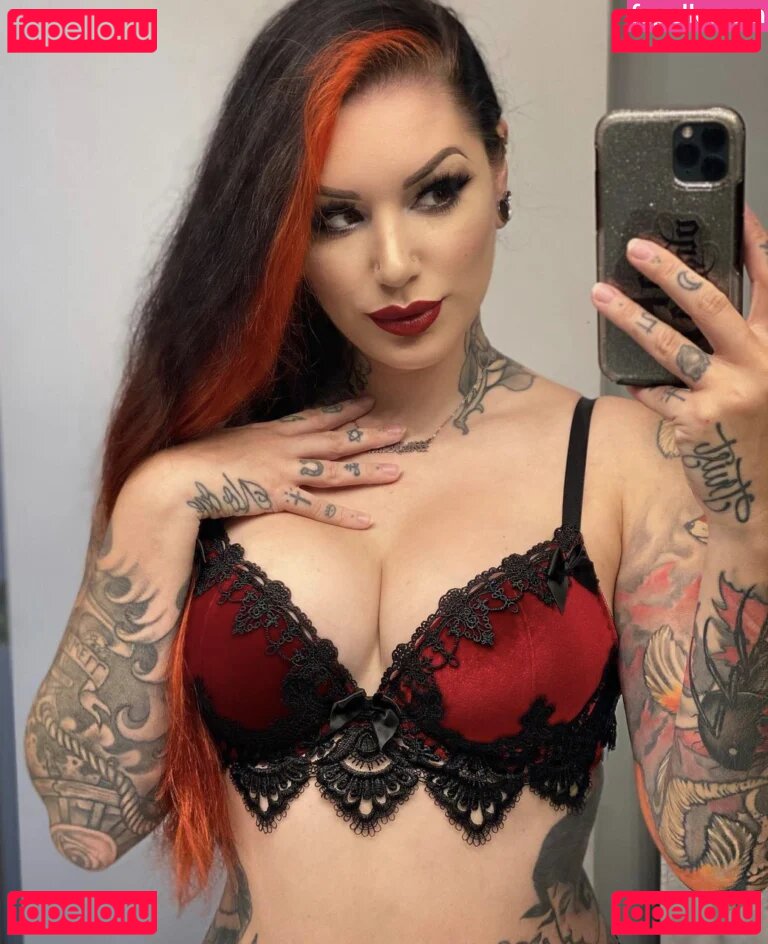 CervenaFox Nude Onlyfans Photo 5