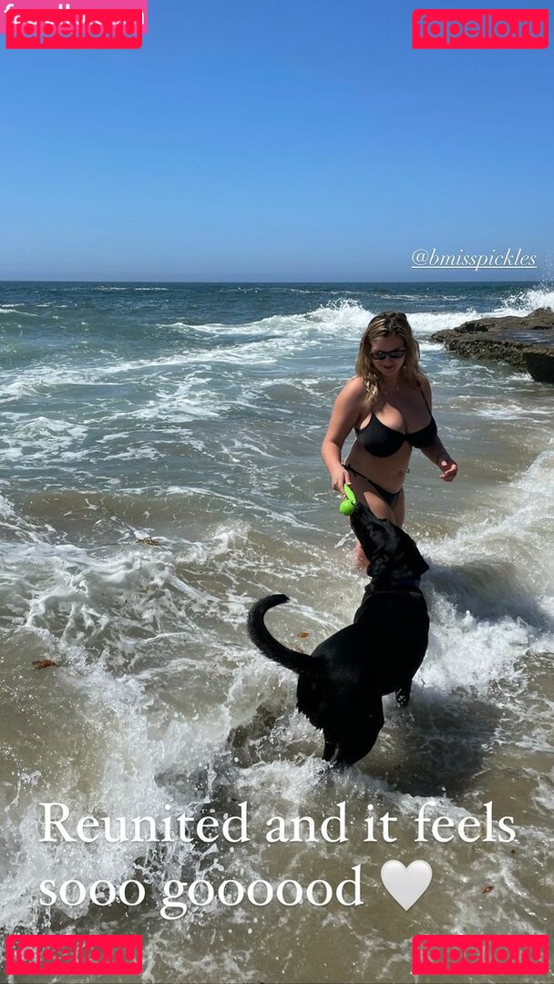 Jessica Miller / bmisspickles Onlyfans Photo Gallery 